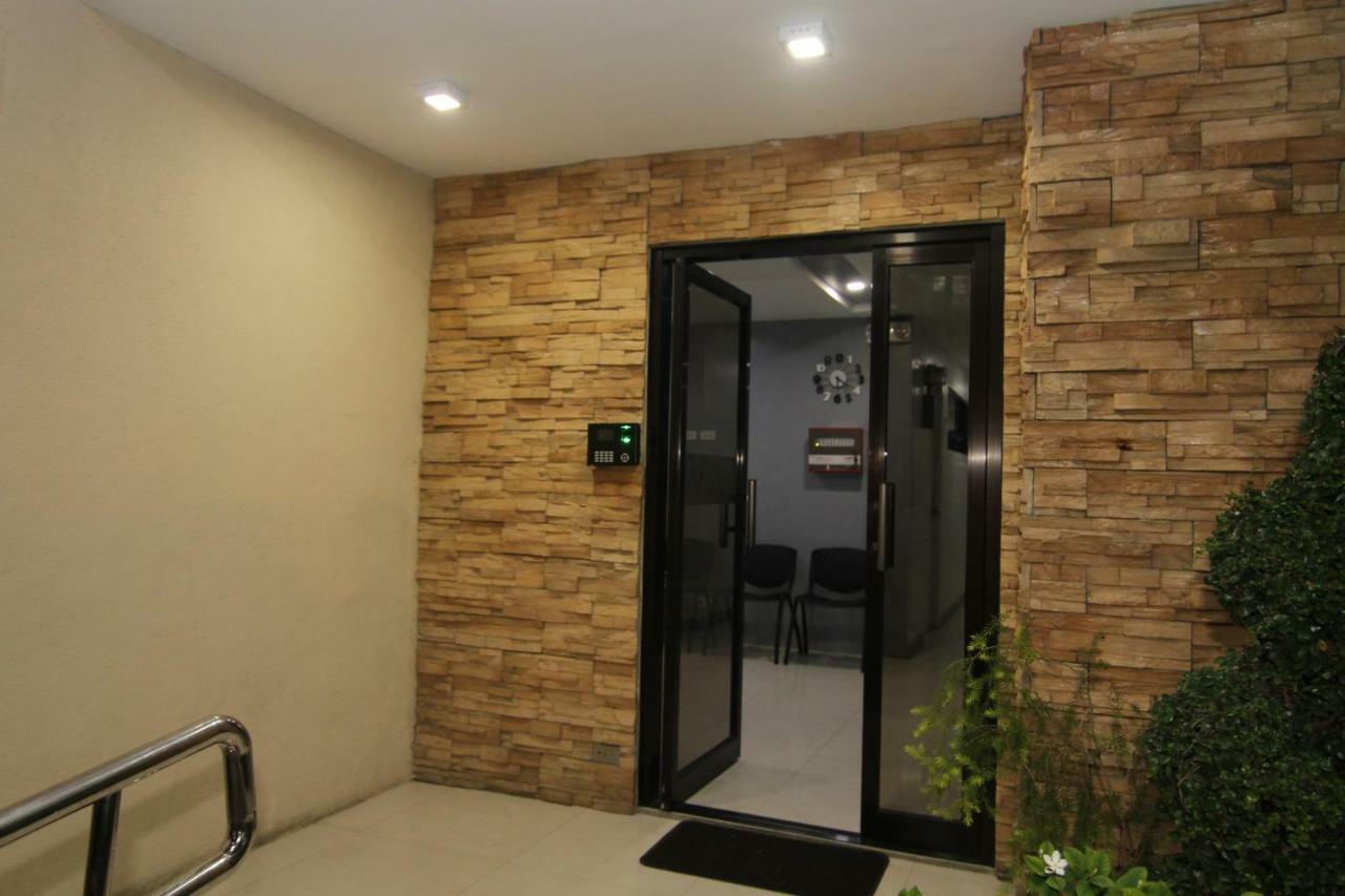 Rf Suites Cebu Extérieur photo
